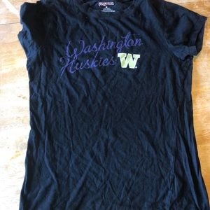 Black Washington Huskies T-Shirt
